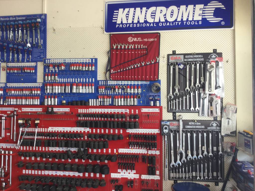 Windscreen Repairs Replacements Proserpine QLD Suburb Australia