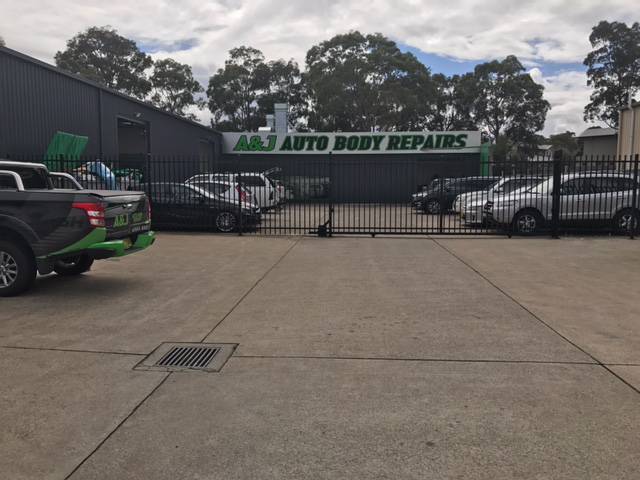 Panel Beaters Smash Repairs Salamander Bay NSW Suburb Australia