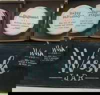 Lakeside Bargains - Suburb Australia