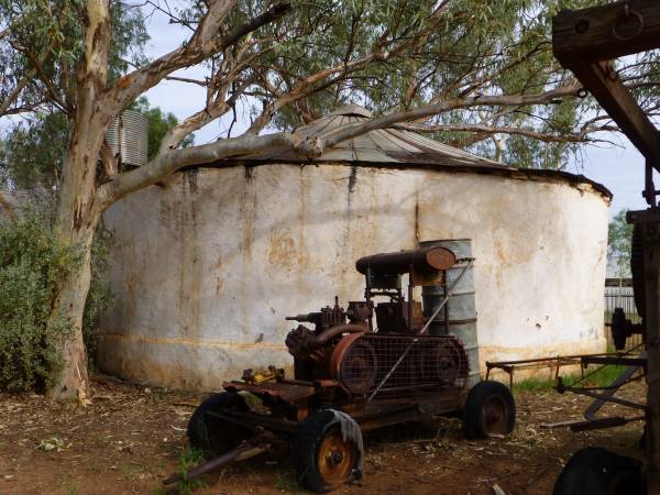 Art Galleries Hermannsburg NT Suburb Australia