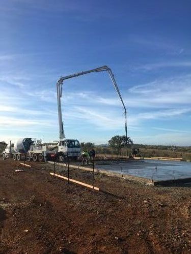 MG Civil Concrete Pumping And Machinery Hire - Suburb Australia 0