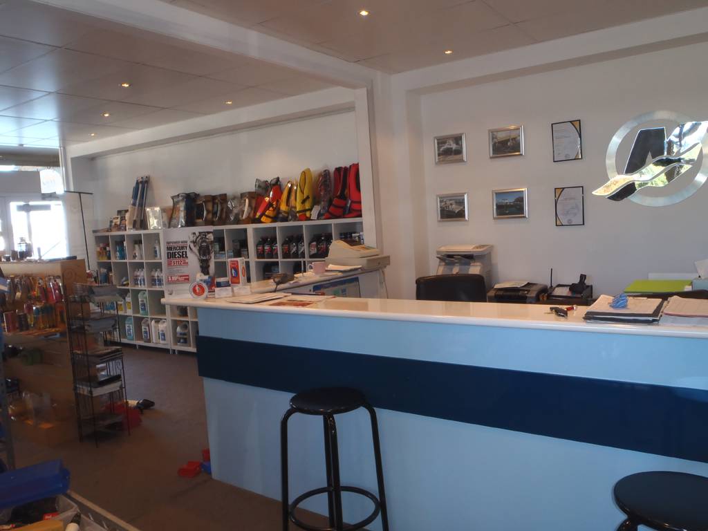 Marine Mechanics Soldiers Point NSW Suburb Australia