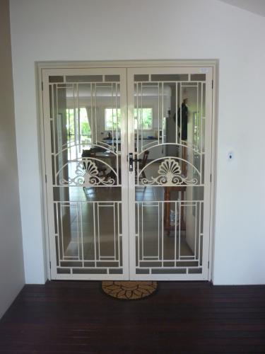 Caloundra Security Screens & Awnings - Suburb Australia 2