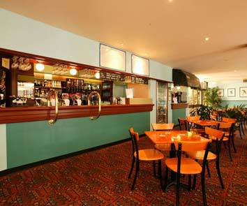 Hotel Gosford - Suburb Australia 3