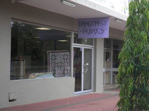 Dragonfly Fabrics - Suburb Australia 0
