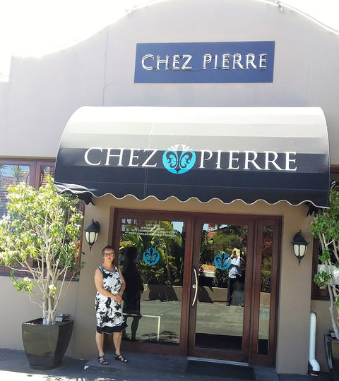 Chez Pierre - Suburb Australia 5