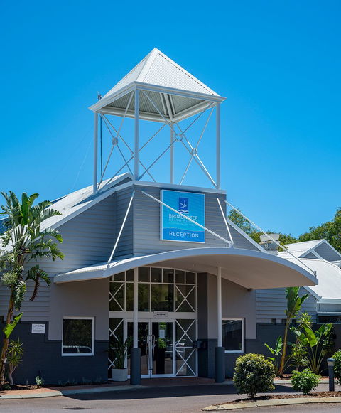 Stilts - Suburb Australia 4
