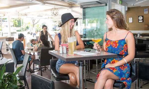 The Organik Store & Cafe - Suburb Australia 3