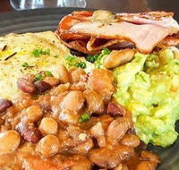 BSKT Cafe - Suburb Australia