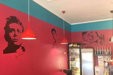 Chillers Cafe - Suburb Australia 5