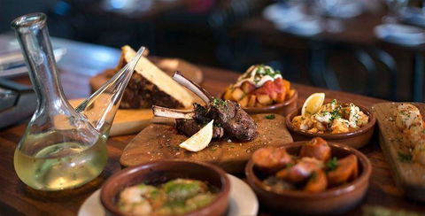 Deeks Bakery & Cafe - Suburb Australia 15