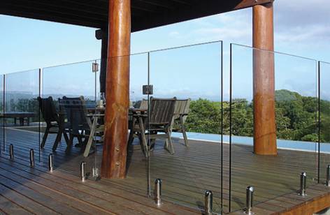 AGA–Affordable Glass & Aluminium Pool Fencing - Suburb Australia 1