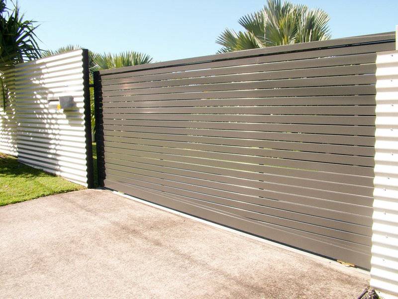 Garage Doors Sales Repairs Currumbin QLD Suburb Australia