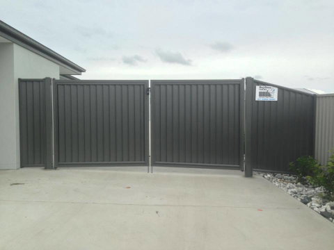 Dog Gone Fencing - Suburb Australia 0