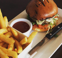 Sunnyside Tavern - Suburb Australia