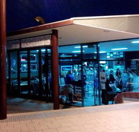 Inn-dulgence Cafe - Suburb Australia