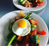 Moby Dicks Breakfast Bar - Suburb Australia