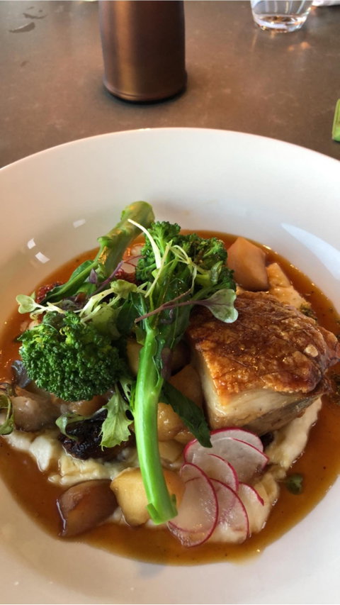 Mrs Jones Restaurant Bar Lounge - Suburb Australia 4