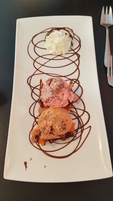 The Chocolate Gallery & Cafe - Suburb Australia 7