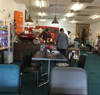 The Crowded Lounge - Suburb Australia