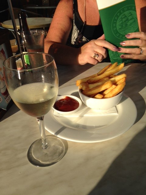 Dome Mindarie - Suburb Australia 2