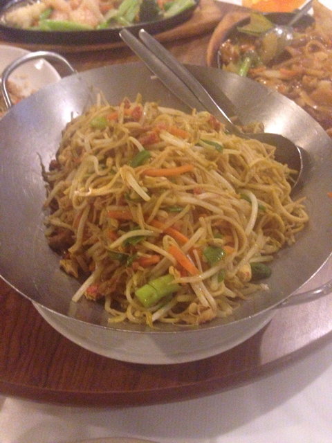 Lotus Court Woodvale Chinese Restaurant - Suburb Australia 3