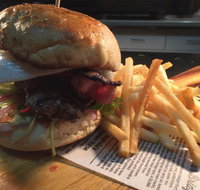 The Woodvale Tavern - Suburb Australia