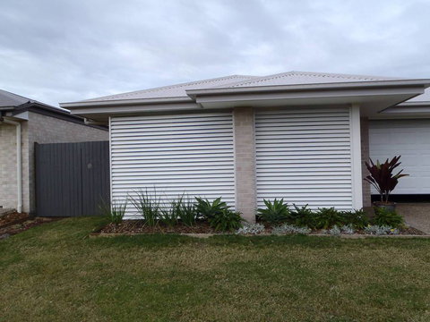 Wide Bay Gates & Fencing Specialists - Suburb Australia 3