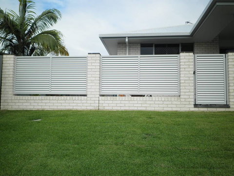 Wide Bay Gates & Fencing Specialists - Suburb Australia 4