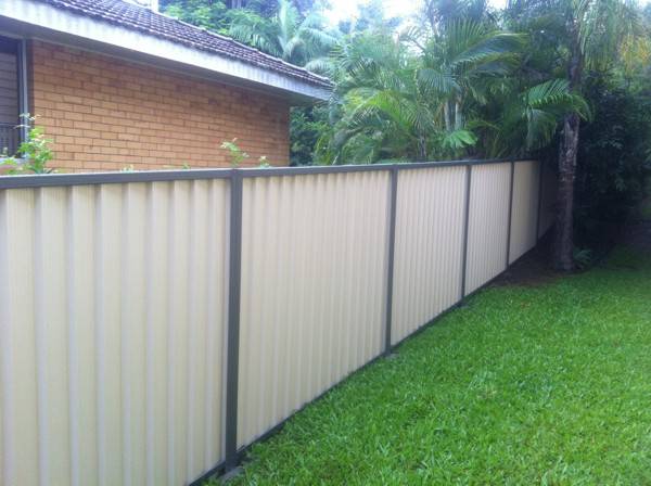 Fencing Forrest Beach QLD Suburb Australia