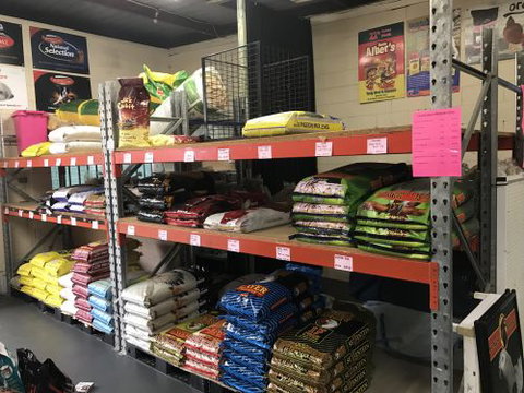 Bazza’s Pet Shack - Suburb Australia 1