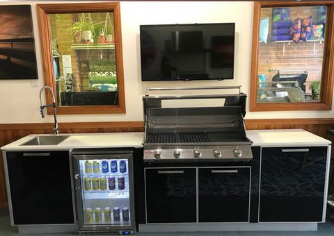 Outdoor Coastal Kitchens - Suburb Australia 3