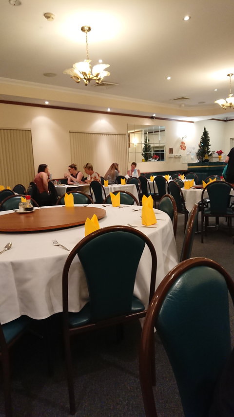 Commodore Chinese Restaurant - Suburb Australia 3