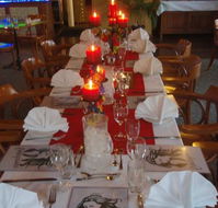 Emayson's Restaurant - Suburb Australia