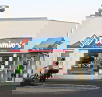 Domino's Pizza-Busselton - Suburb Australia