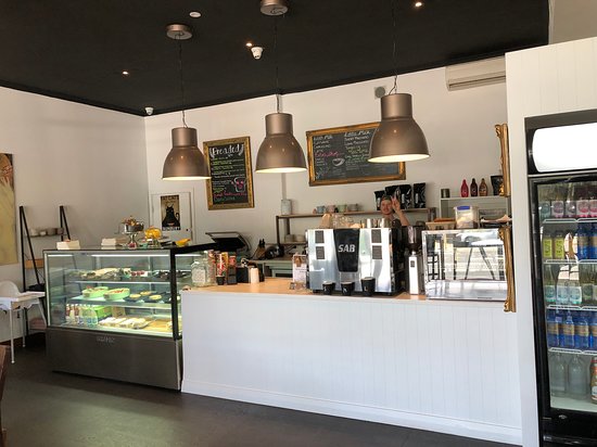 Pet Food Supplies Suburb Australia