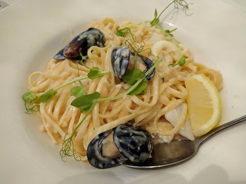 Geordie's Cafe And Art Gallery - Suburb Australia 0