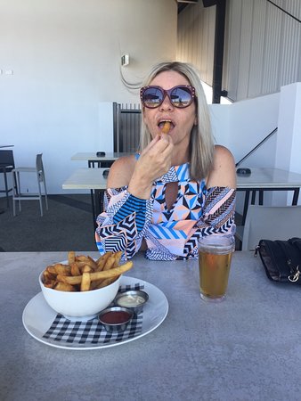 Food Delivery Beeliar WA Suburb Australia