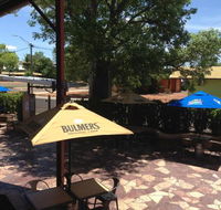 Gullivers Tavern - Suburb Australia