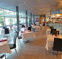 Kelly's Bar  Grill - Suburb Australia