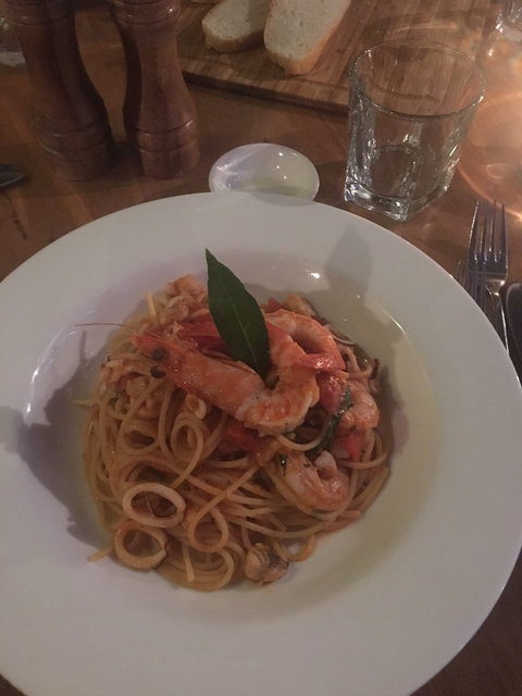 La Casina - Suburb Australia 2