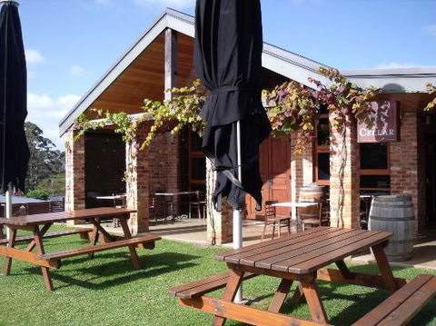 Singlefile Winery Restaurant - Suburb Australia 0