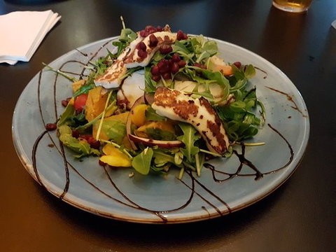 The Pier Hotel Bistro - Suburb Australia 0