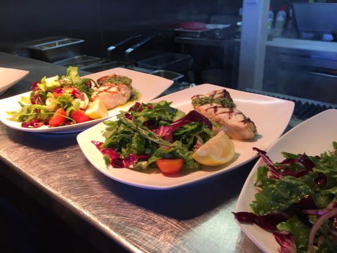 Anthony's Cucina + Pizzeria - Suburb Australia 0