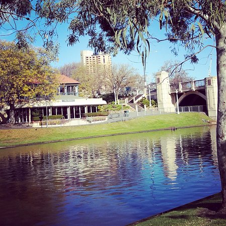 Jolleys Boathouse Restaurant - Suburb Australia 0