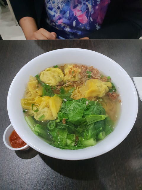 Pondok Daun - Suburb Australia 3