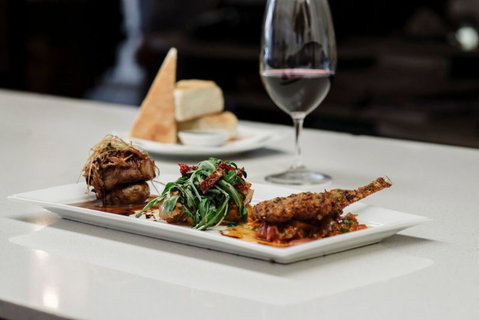 Parisi's Restaurant - Suburb Australia 8