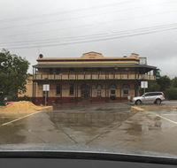 The Palace Hotel - Suburb Australia