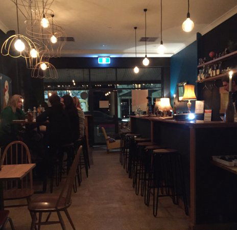 Two Sisters Food And Wine - Suburb Australia 0