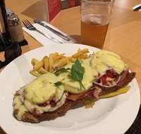 Links Hotel - Suburb Australia